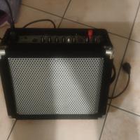 amplificatore per chitarra elettrica 