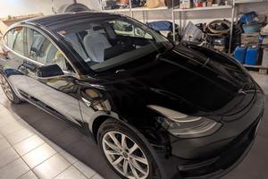 Tesla Model 3 Long Range Performance Dual Motor
