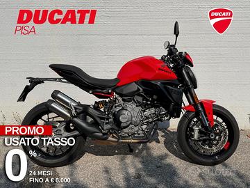 Ducati Monster 900