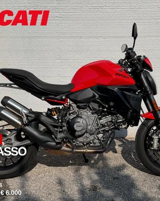 Ducati Monster 900