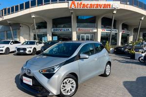 Toyota Aygo 1.0 x-business 72cv automatica