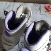 Pattini per pattinare sul ghiaccio