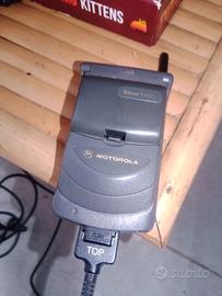 Motorola star tac funzionante con caricabatterie