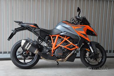 KTM 1290 SUPERDUKE GT