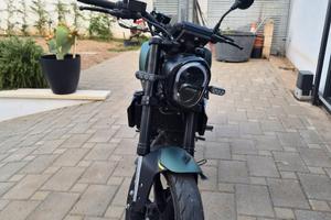 Benelli 125 Leoncino