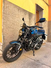 HONDA CB 125 R