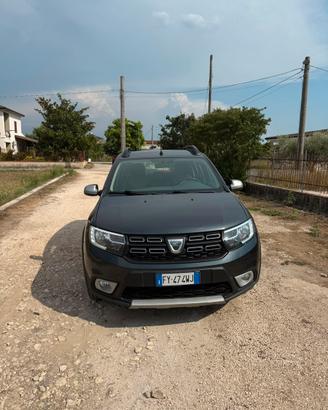 Dacia sandero stepway 1,5 dci 95 cv