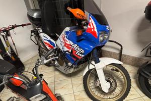Honda Africa Twin 750 RD07 ASI