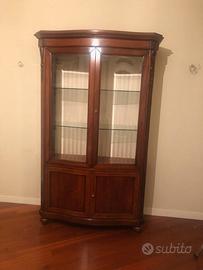 Mobile vetrina salone