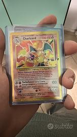 Charizard 30th condizioni eccellenti