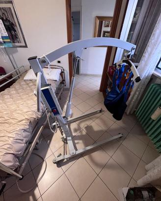 SOLLEVATORE + LETTO  CON MATERASSO ANTI DEC + CARR