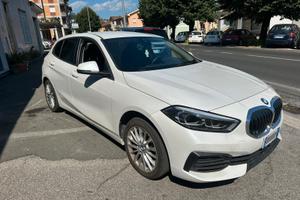 Bmw 120 120d xDrive 5p. Business Advantage 4x4 per