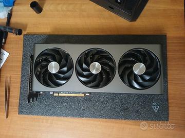 sapphire radeon rx  7700 xt nitro+
