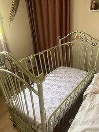Culla in ferro battuto