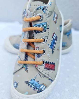 Scarpe Naturino n. 24 Nuove