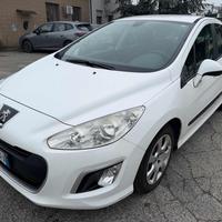 PEUGEOT 308 1.6 8V e-HDi 112CV Stop&Start roboti
