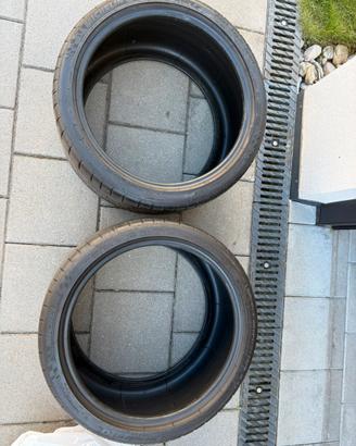 2x Michelin Pilot Super Sport 295/30 R19