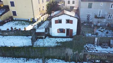 CASA INDIPENDENTE A BOSIO