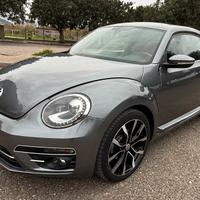 VW Maggiolino 2.0 TDI 110CV 2017 Cerchi 19