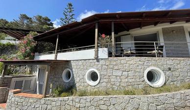 Villa di 180 m² con 4 locali a Campo nell'Elba