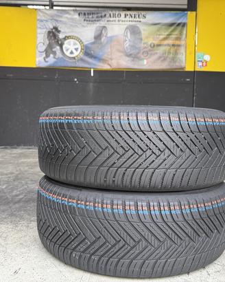 2 Gomme Hankook 215/55ZR17 4 Stagioni 85% Residui