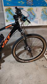 Mountain bike VKT taglia L
