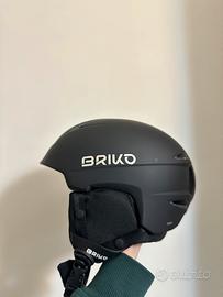 Casco da neve Briko