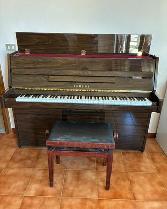 Pianoforte Yamaha B1