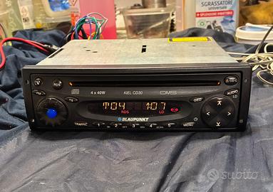 Autoradio Blaupunkt Kiel CD30 funzionante