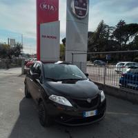 Lancia Ypsilon 1.0 FireFly 5 porte S&S Hybrid Ecoc