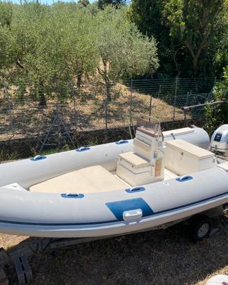 Gommone GEB 5,70 m con Honda BF60 4T 998 cc