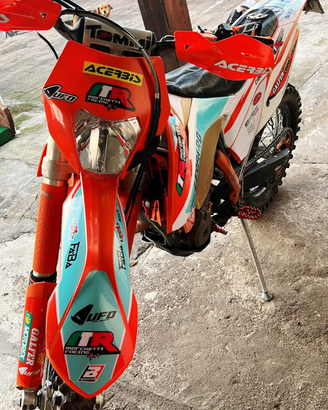 Moto Enduro KTM 350