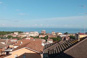 Una terrazza sul mare