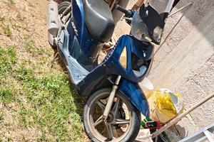 Scooter sh 125