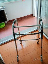 Deambulatore pieghevole in alluminio anteamed
