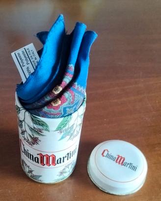 Raro gadget pubblicitario vintage China Martini.