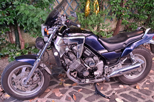 Moto d'epoca iscritta ASI con CRS