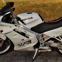 Honda VFR 750 F