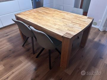 Tavolo Jysk legno rovere 160 x 100 con 4 sedie