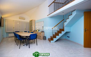 ULTIMO PIANO - 3 LOCALI DOPPI SERVIZI, CUCINA ABIT