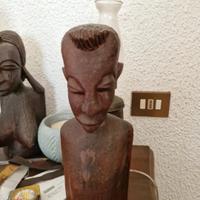 statua africana in legno