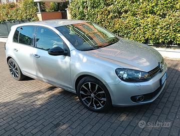 VOLKSWAGEN Golf 1.6 TDI DPF 3p. Trendline