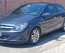 Opel Astra GTC