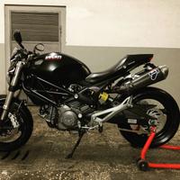 Ducati monster 696plus