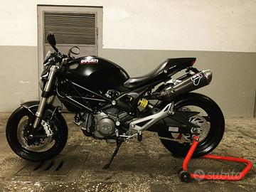 Ducati monster 696plus