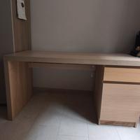 scrivania malm (Ikea)