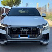 Audi Q8 50 TDI 286 CV quattro tiptronic