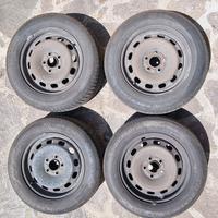 Cerchi in acciaio 15 pollici 5 fori