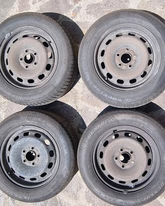 Cerchi in acciaio 15 pollici 5 fori