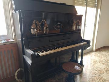 Pianoforte verticale d'epoca